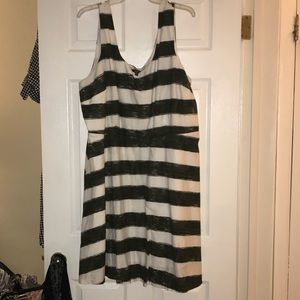 Green and white stripe summer dress Size 22